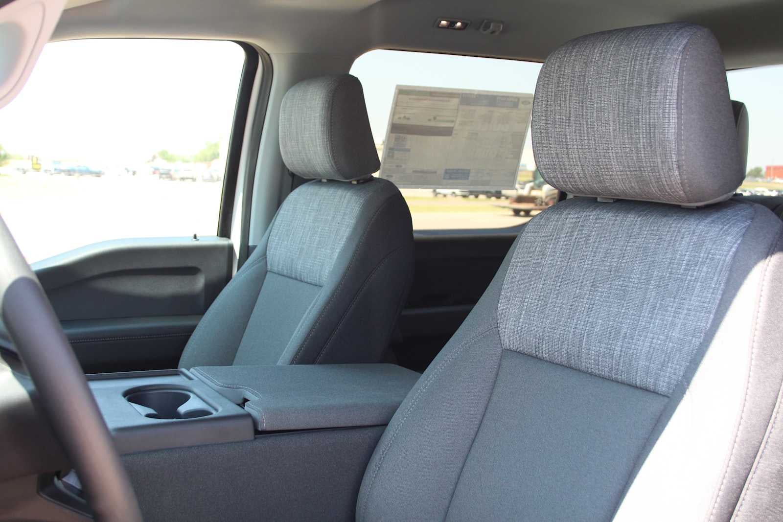 2026 Ford Super Duty F-350 DRW Pickup XLT