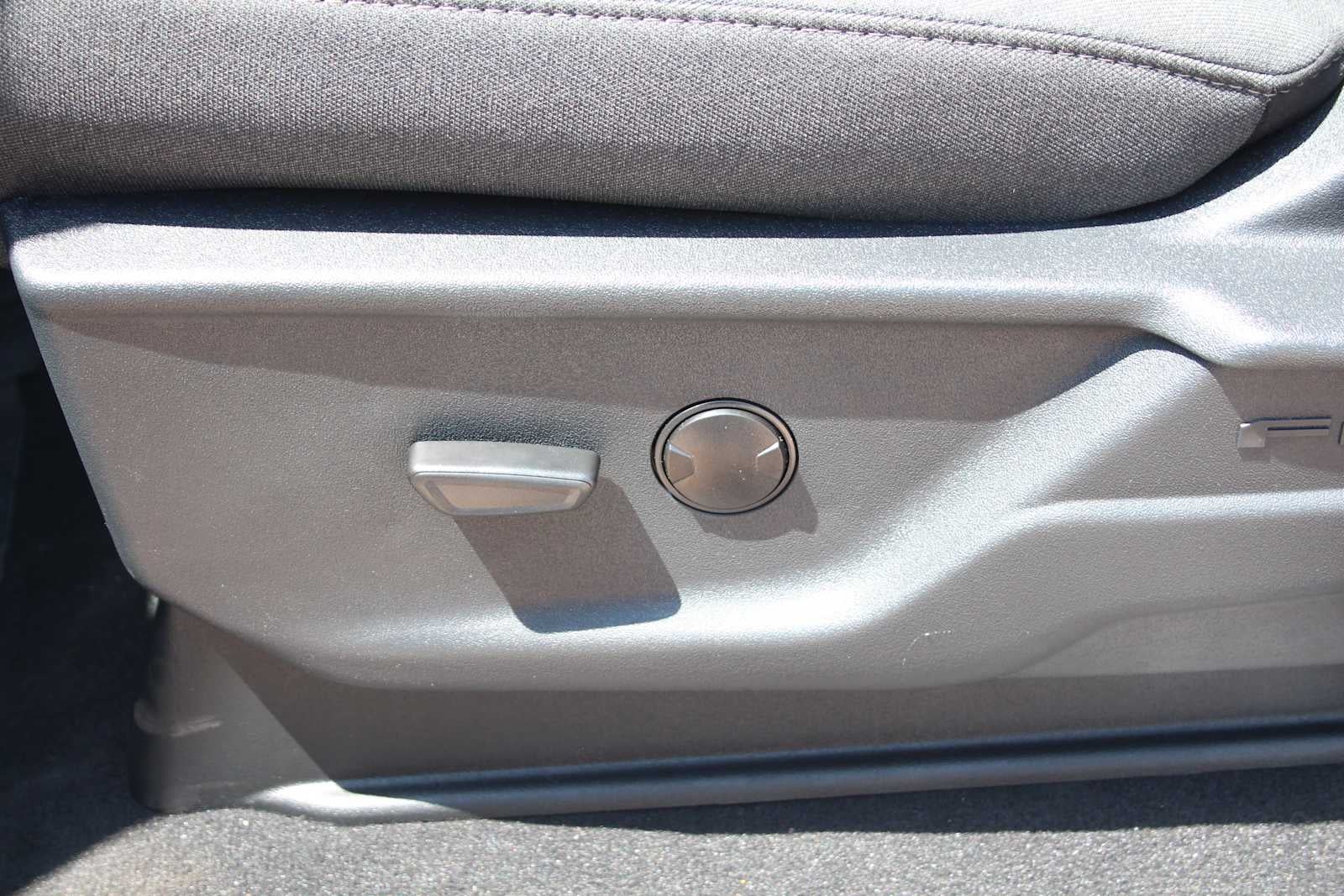 2026 Ford Super Duty F-350 DRW Pickup XLT
