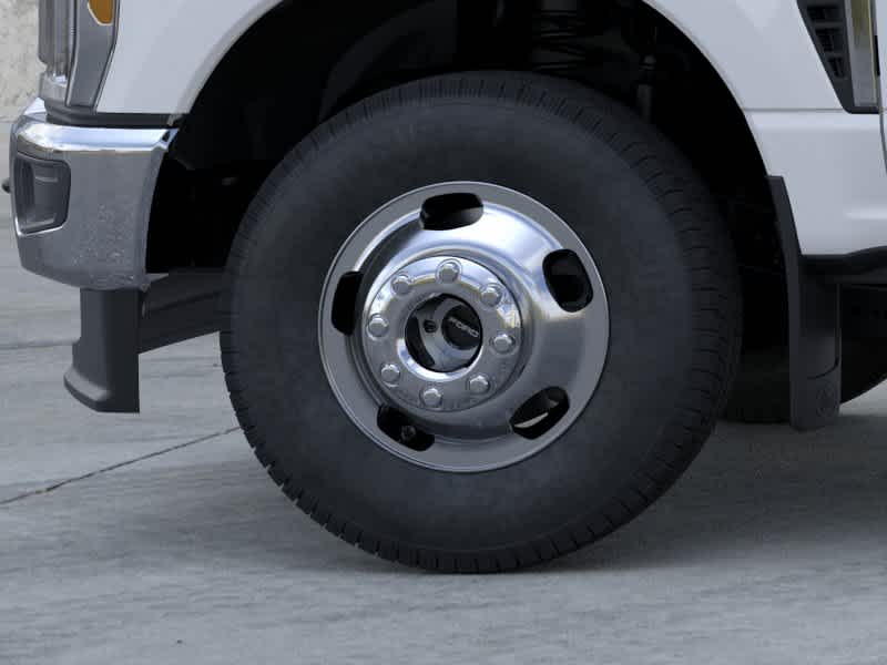 2026 Ford Super Duty F-350 DRW Pickup XL