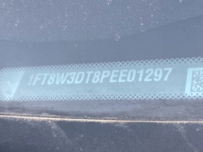 2023 Ford Super Duty F-350 DRW Pickup LARIAT