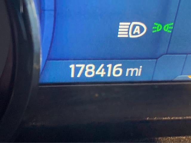 2023 Ford Super Duty F-350 DRW Pickup LARIAT