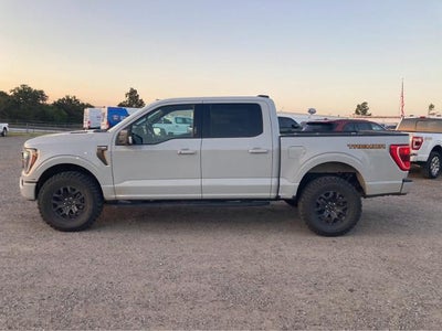 2023 Ford Super Duty F-350 DRW Pickup LARIAT