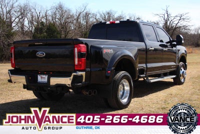 2024 Ford Super Duty F-350 DRW Pickup LARIAT