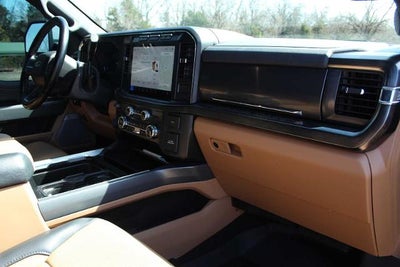 2024 Ford Super Duty F-350 DRW Pickup LARIAT