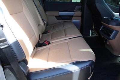 2024 Ford Super Duty F-350 DRW Pickup LARIAT