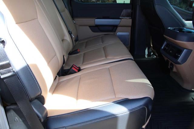 2024 Ford Super Duty F-350 DRW Pickup LARIAT