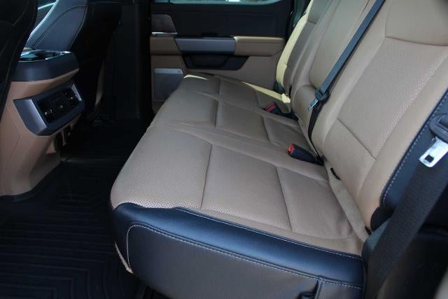 2024 Ford Super Duty F-350 DRW Pickup LARIAT