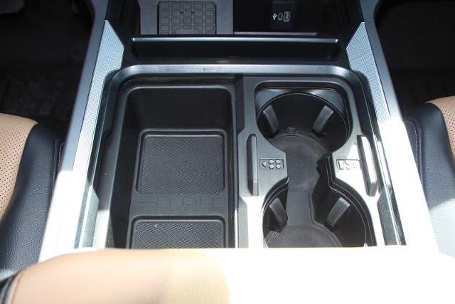 2024 Ford Super Duty F-350 DRW Pickup LARIAT