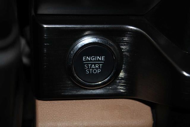 2024 Ford Super Duty F-350 DRW Pickup LARIAT