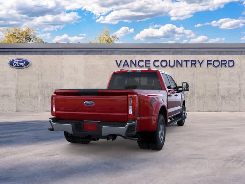 2026 Ford Super Duty F-350 DRW Pickup XLT