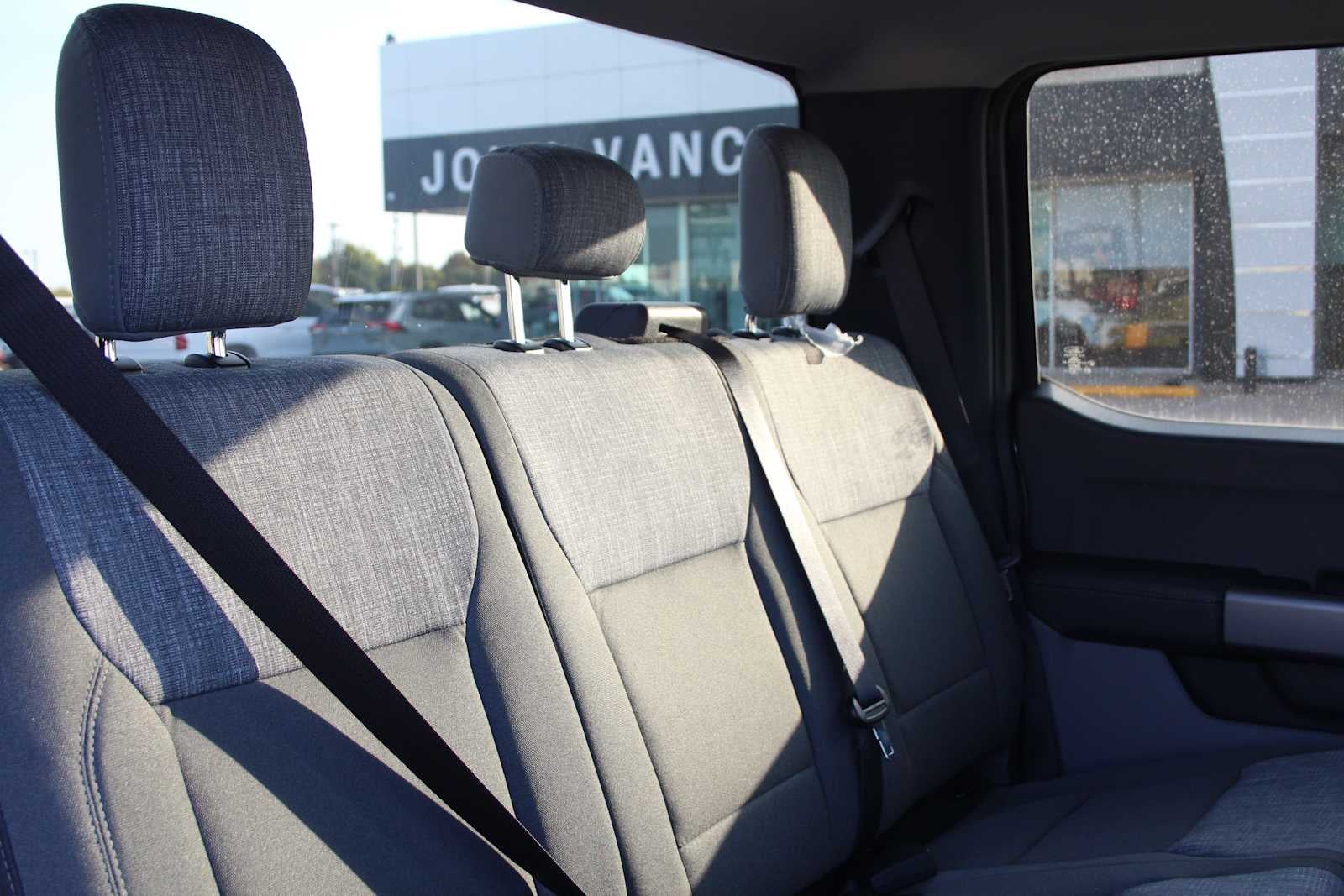 2026 Ford Super Duty F-350 DRW Pickup XLT
