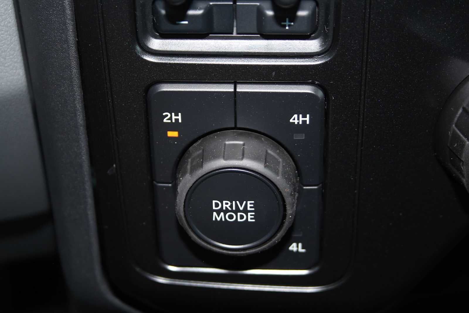 2026 Ford Super Duty F-350 DRW Pickup XLT