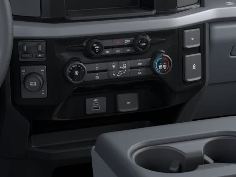 2026 Ford Super Duty F-450 Pickup XL