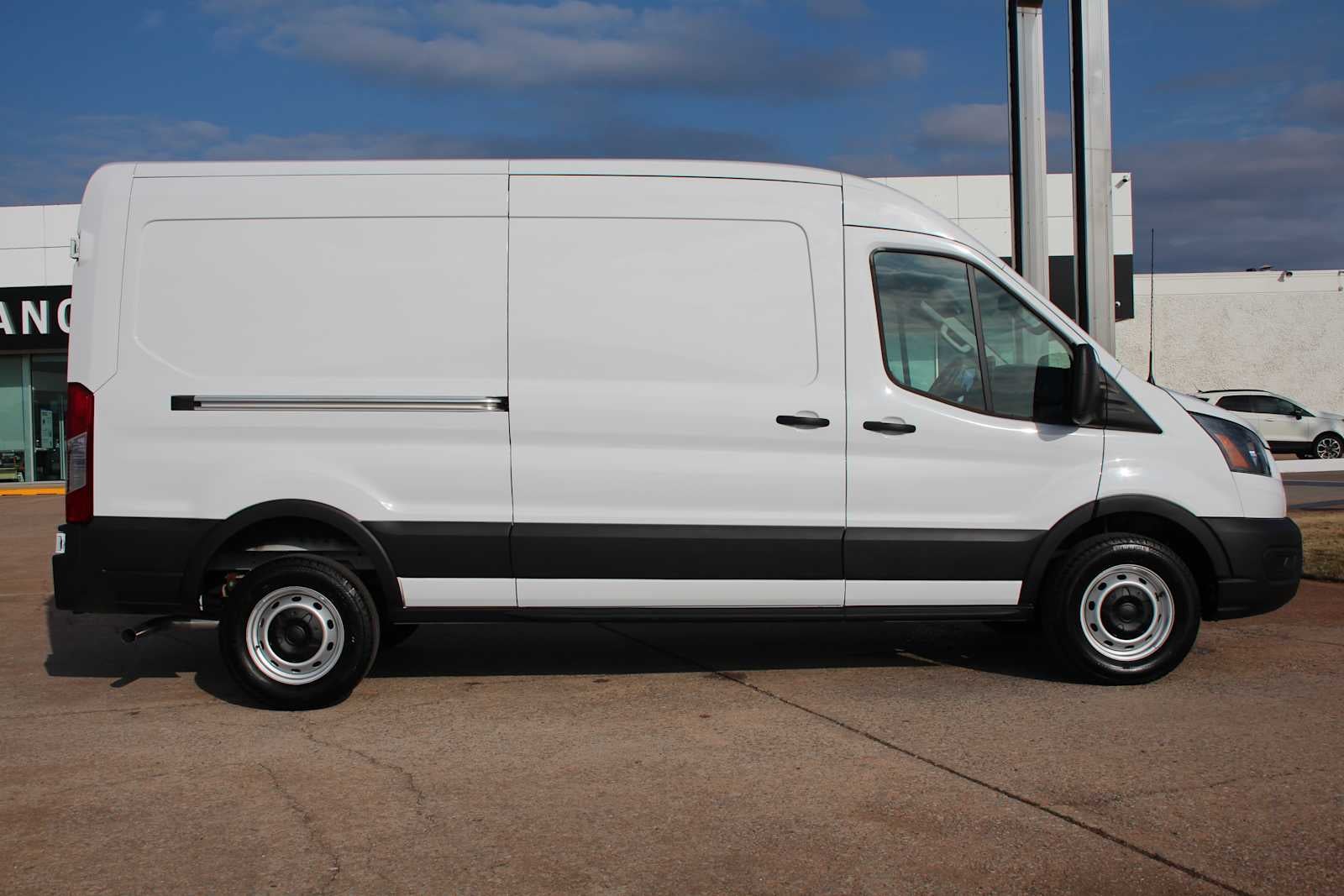 2024 Ford Transit Base