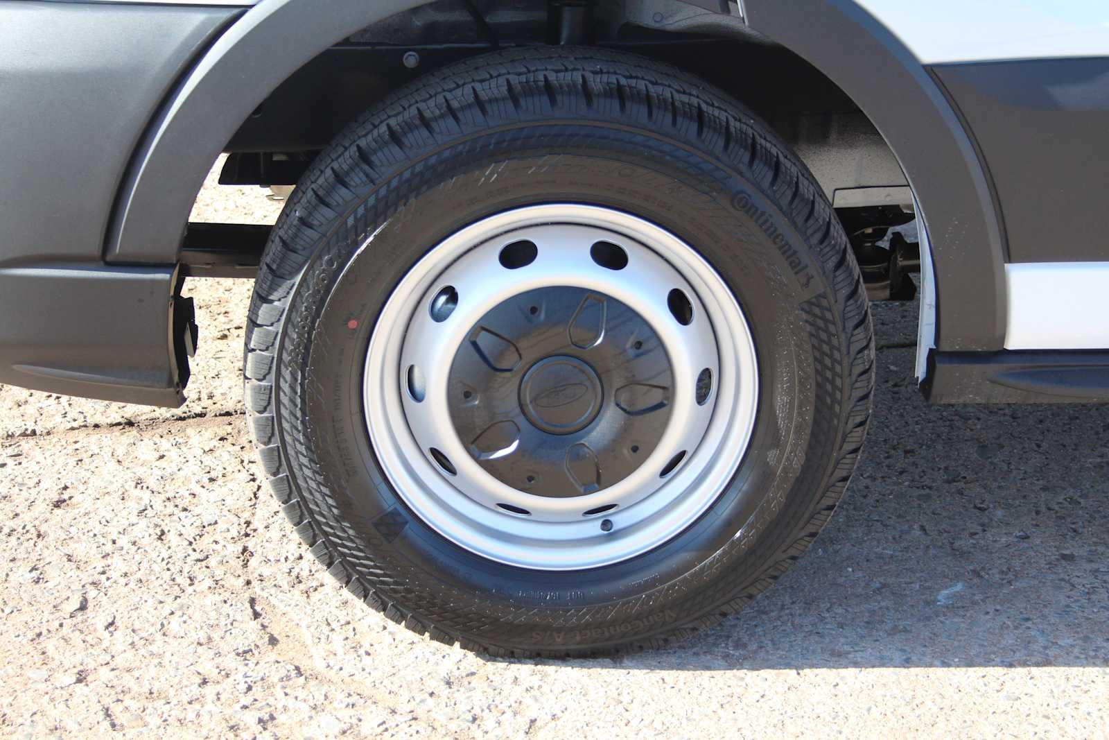 2024 Ford Transit Base