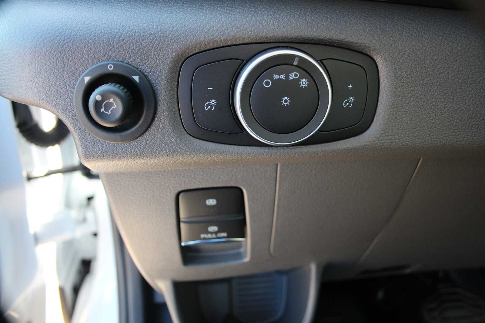 2024 Ford Transit Base