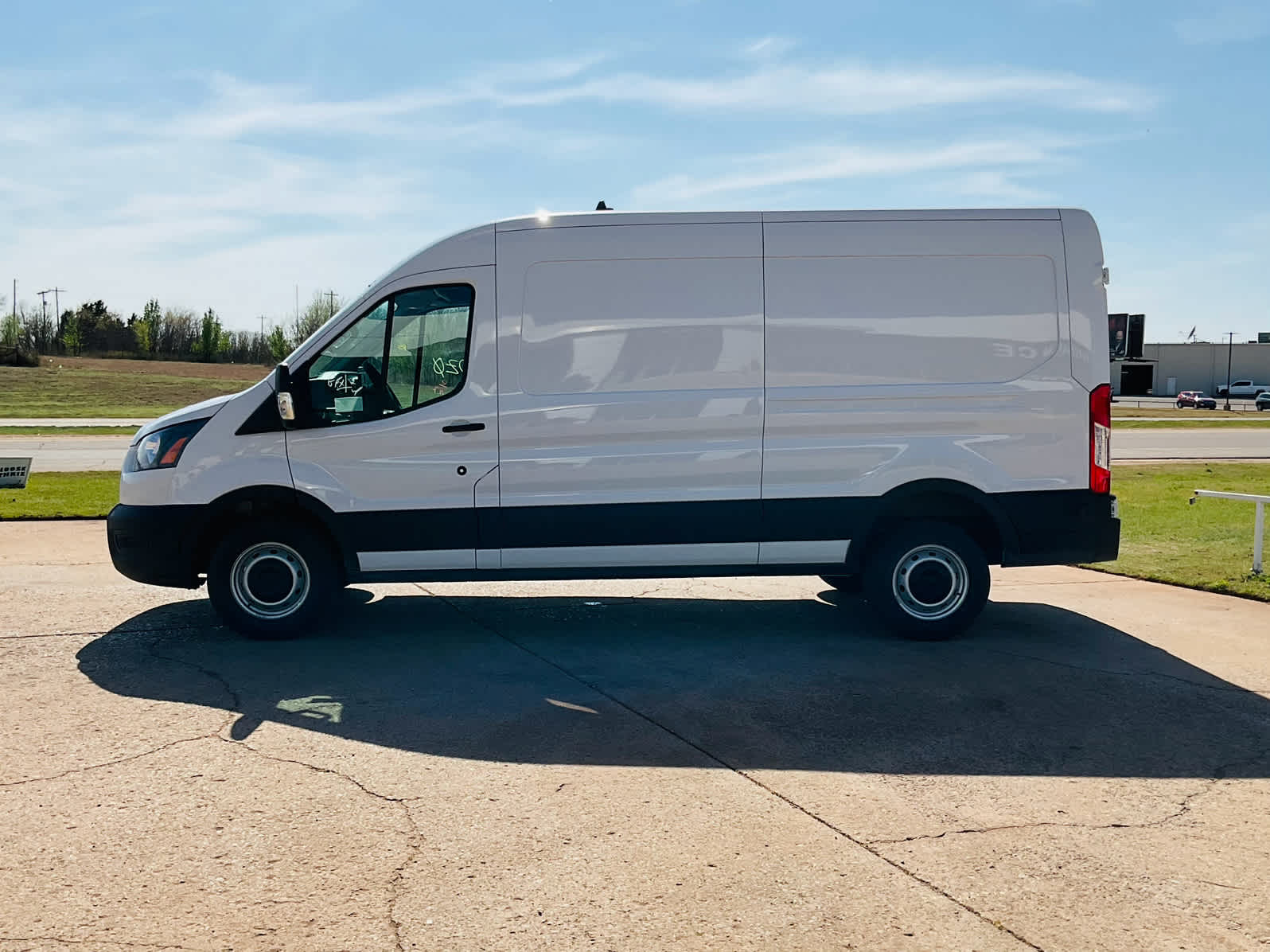 2025 Ford Transit Base