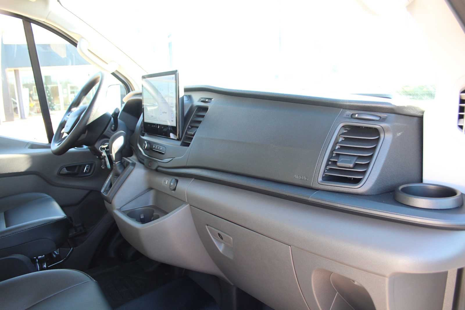 2024 Ford Transit Base