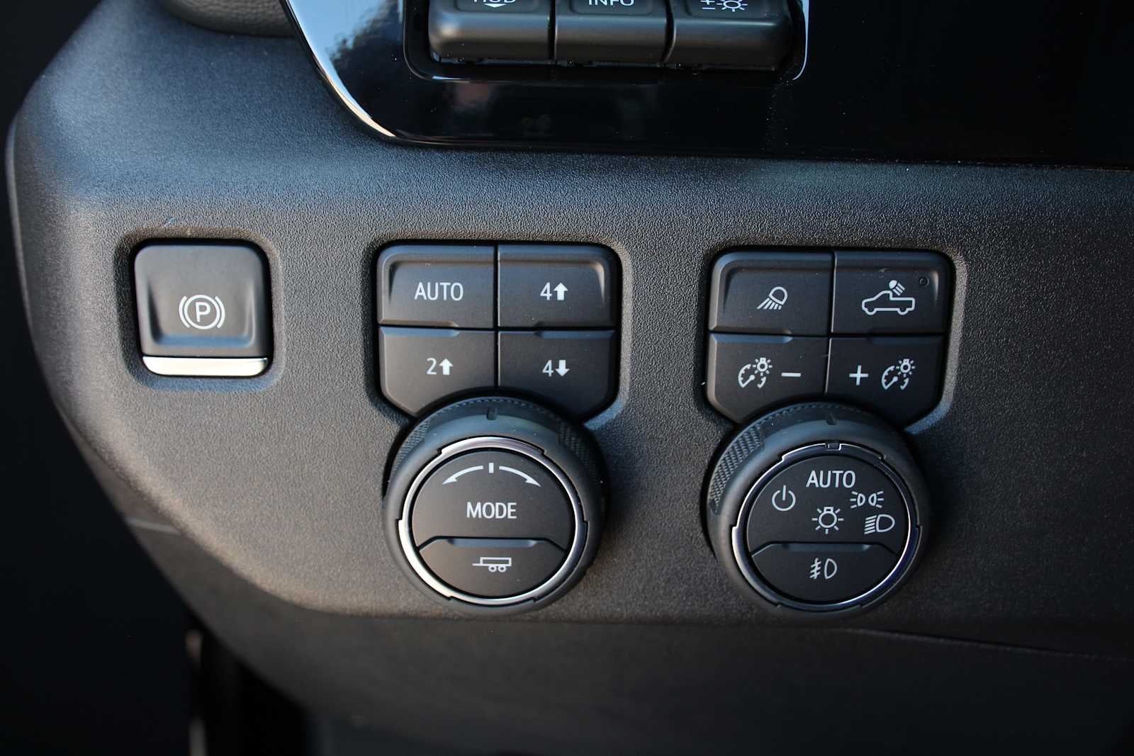 2025 Chevrolet Silverado 3500HD High Country