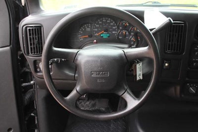 2005 GMC TC4500 Base