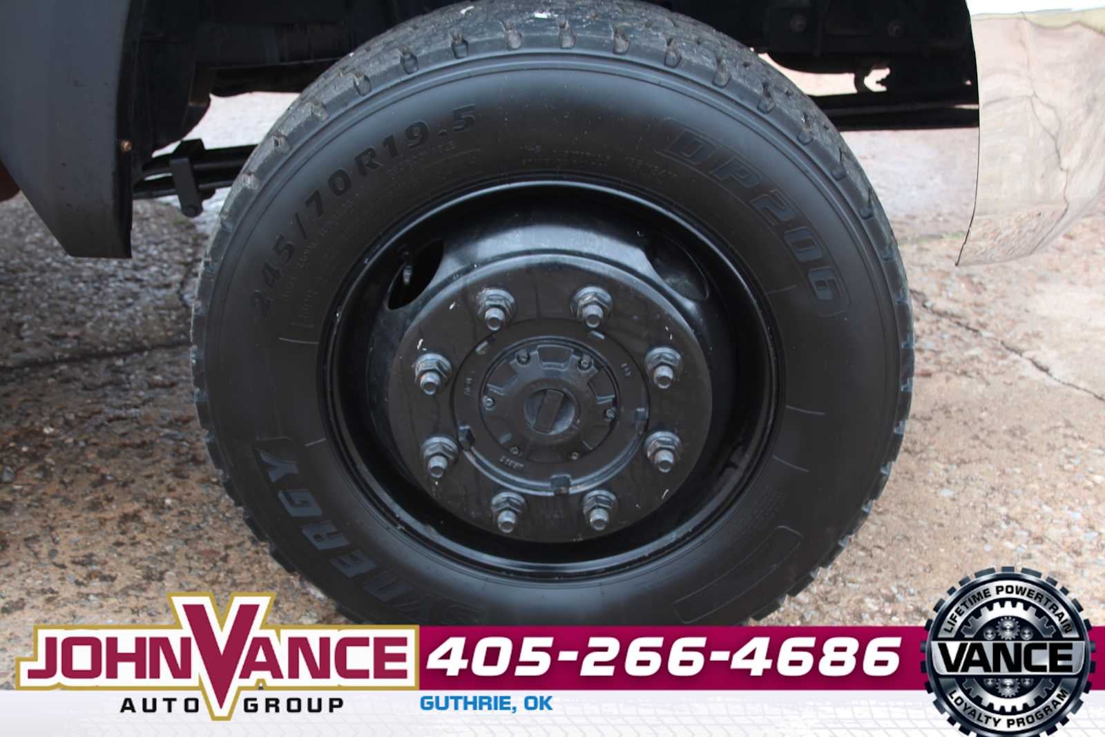 2021 Chevrolet Silverado MD LT