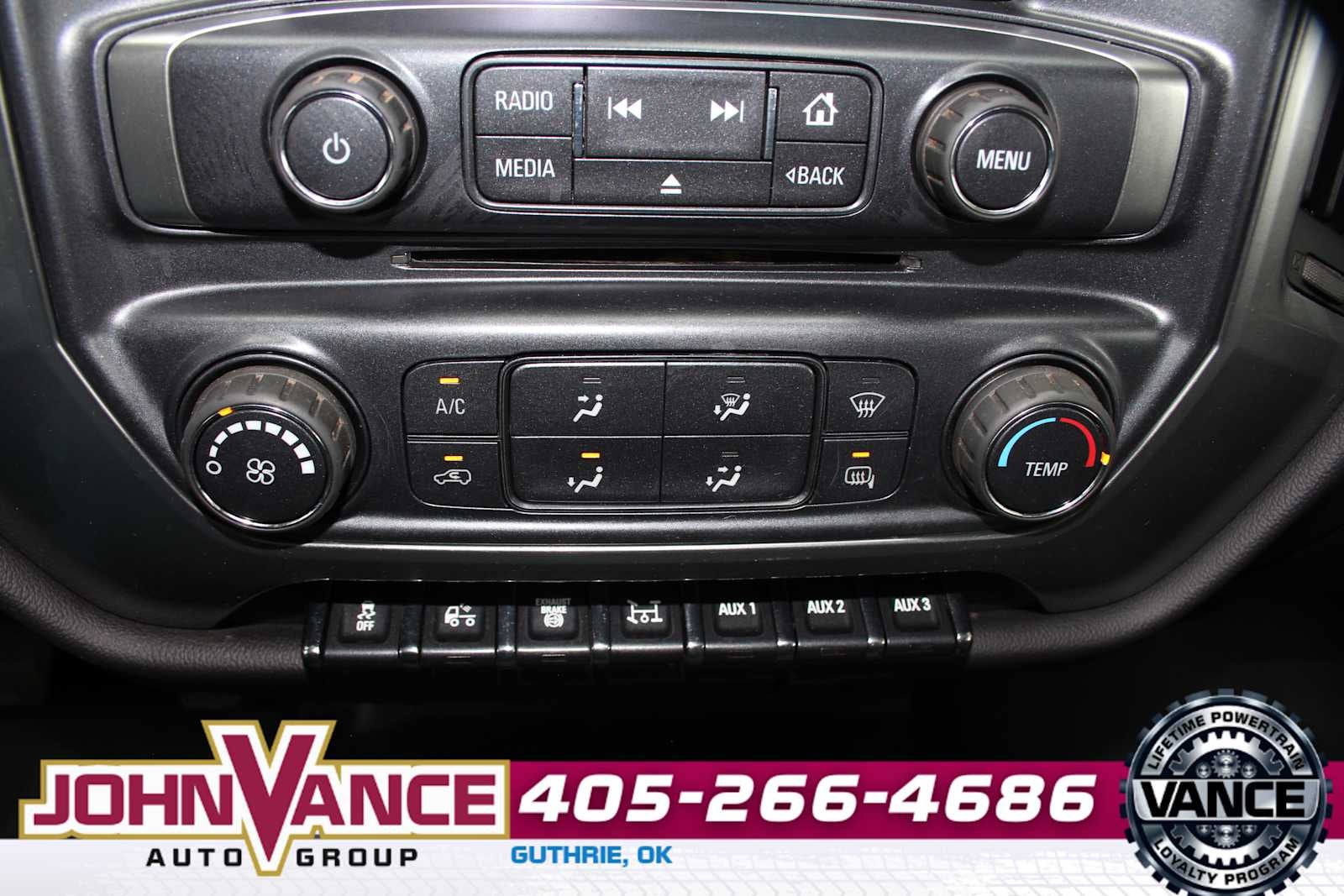 2021 Chevrolet Silverado MD LT