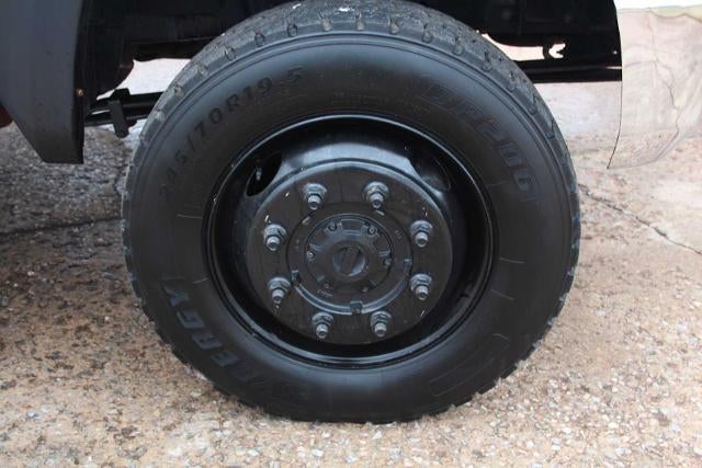 2021 Chevrolet Silverado MD LT