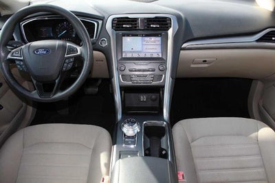2019 Ford Fusion Hybrid SE