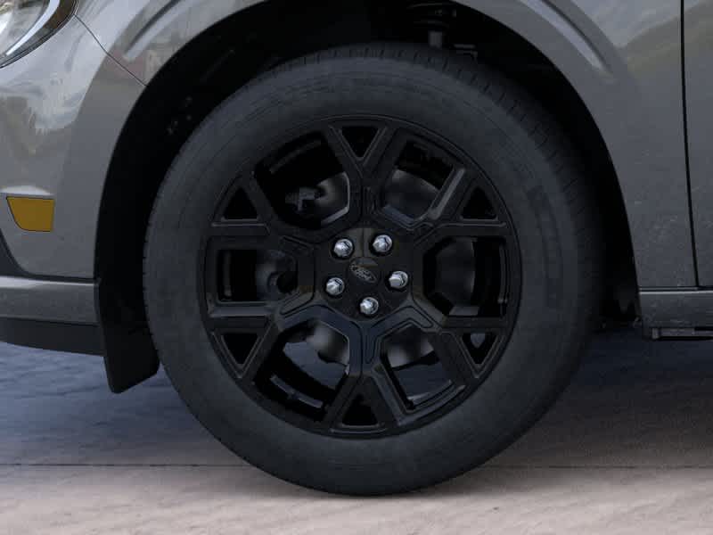 2026 Ford Maverick Lobo Standard