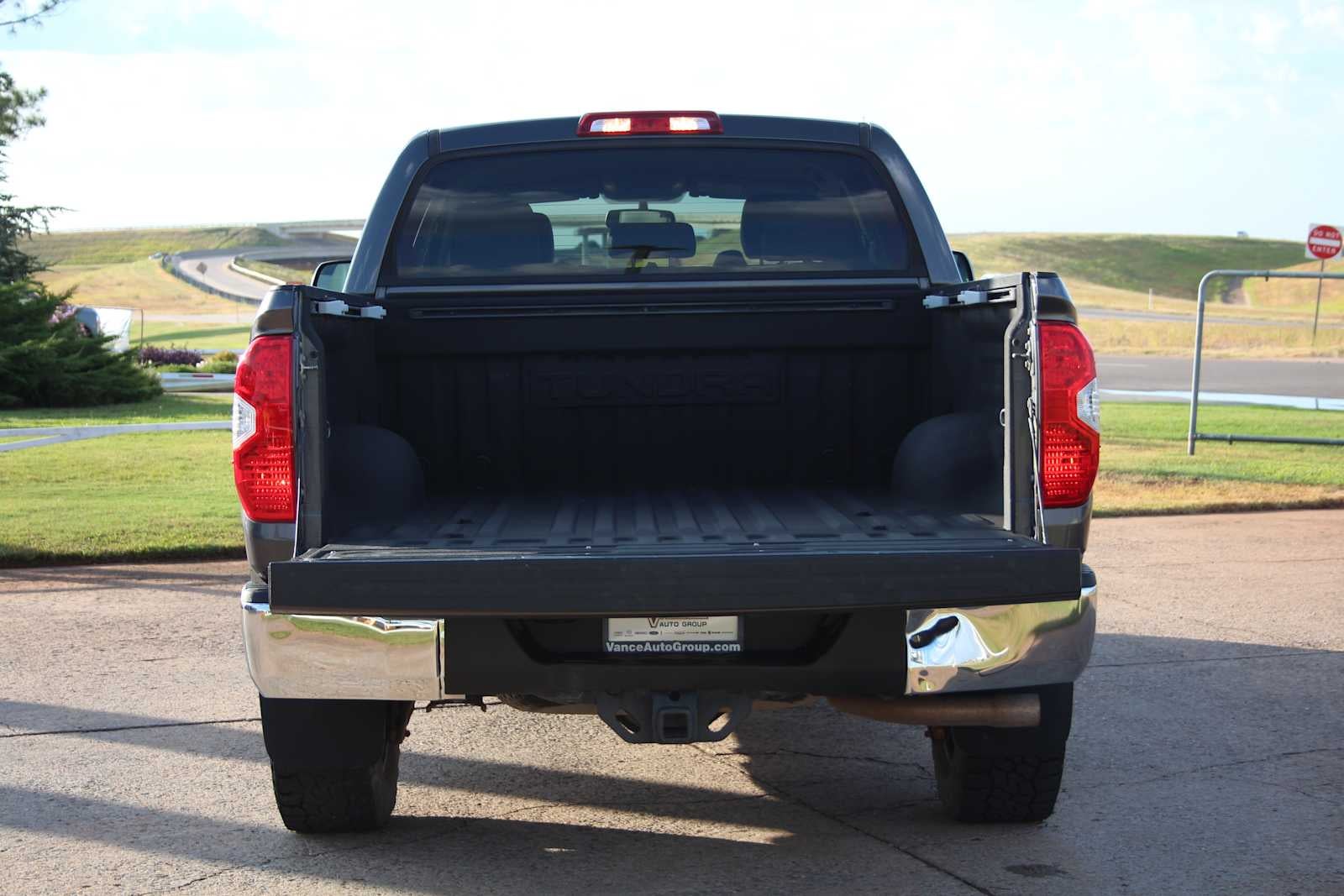 2016 Toyota Tundra LTD