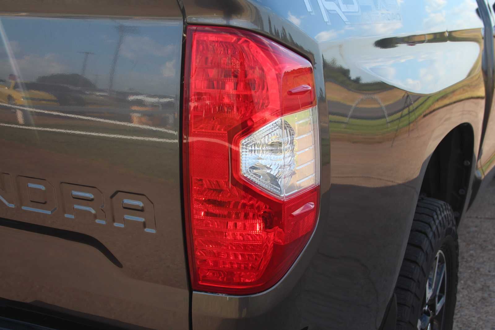 2016 Toyota Tundra LTD