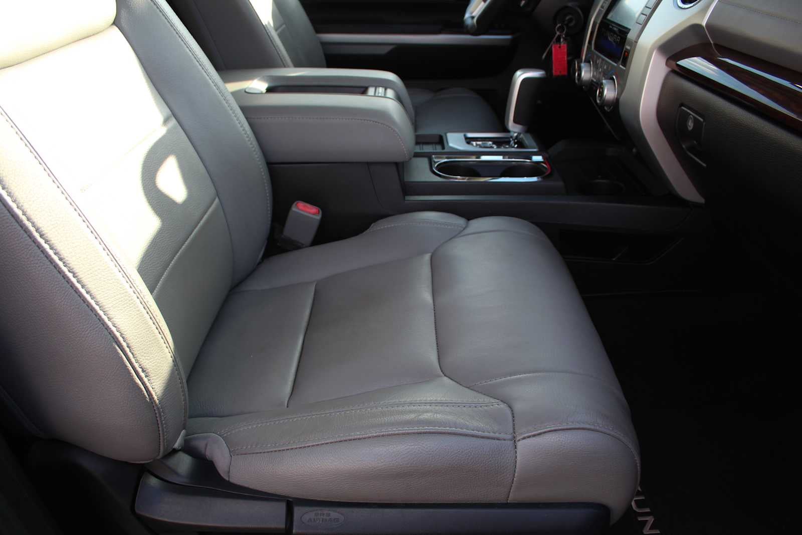 2016 Toyota Tundra LTD